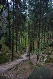 Weg durch die Schwedenlöcher