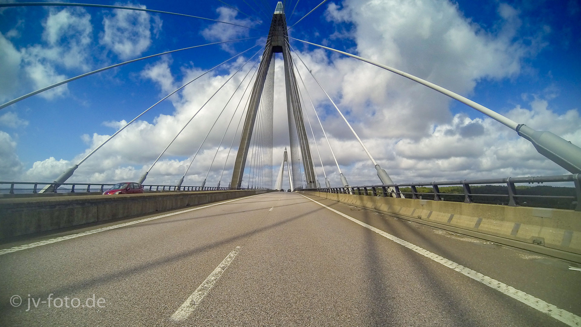 Brücke über Sunds Tange
