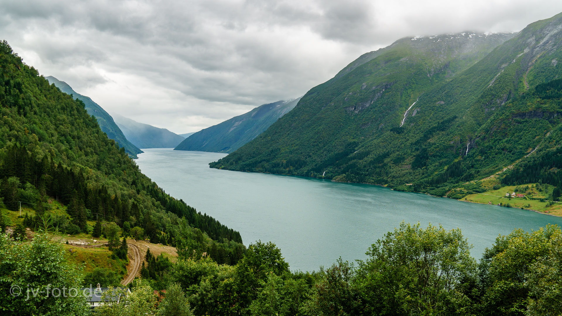 Fjærlandfjord
