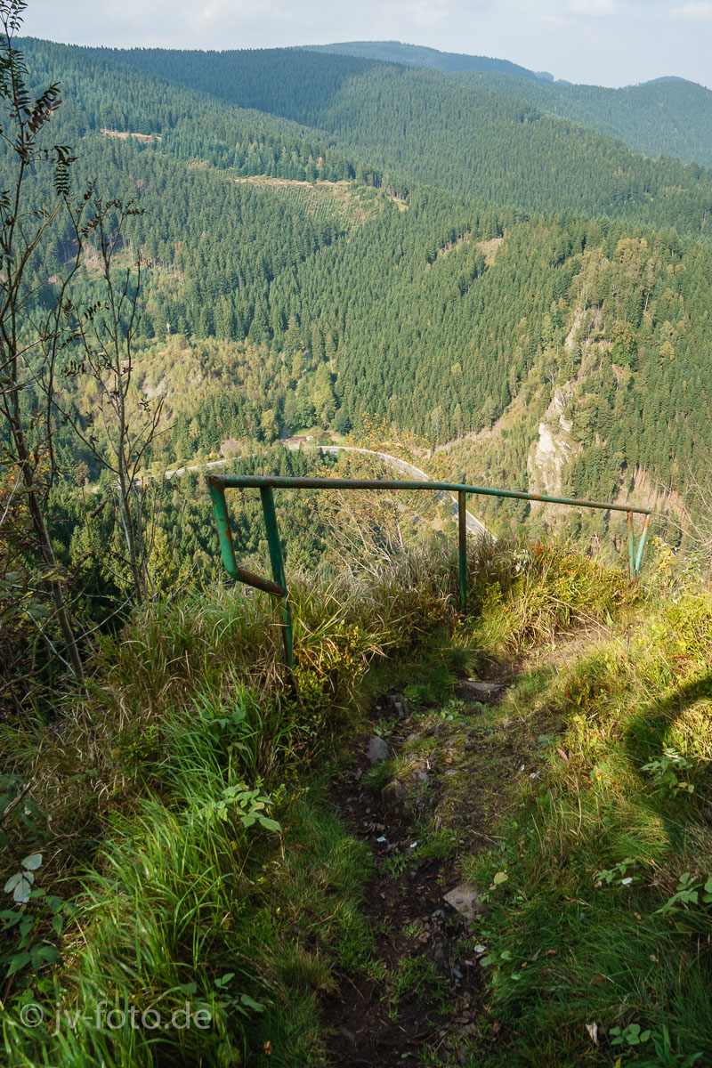 Abstieg von der Ahrendsberger Klippe