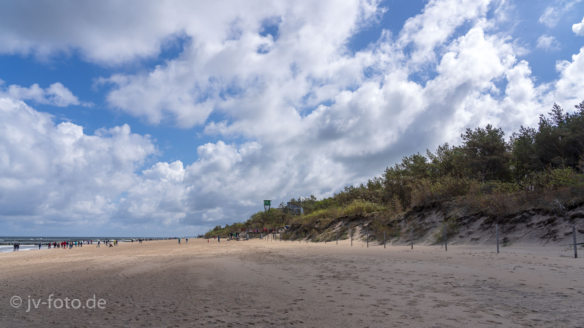 Am Strand von Dziwnówek